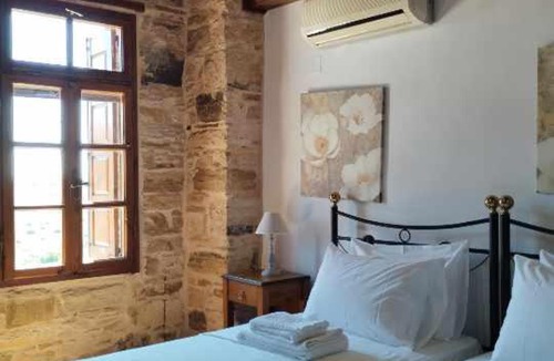 Ionia Hotel | Vouno Village