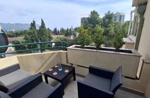 Maini Apartment | VUK's 5 min from the BEACH Two-Bedroom Apart