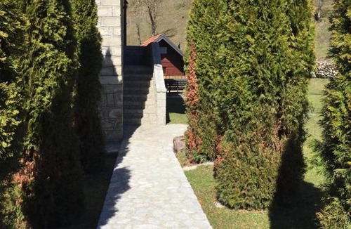 Vusanje House | VUTHAJ
