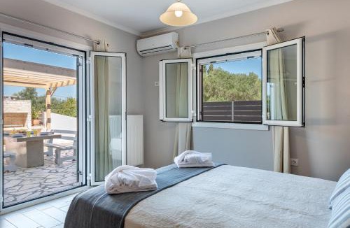 Razata Apartment | Waterway Luxury Residence-Apartment 1