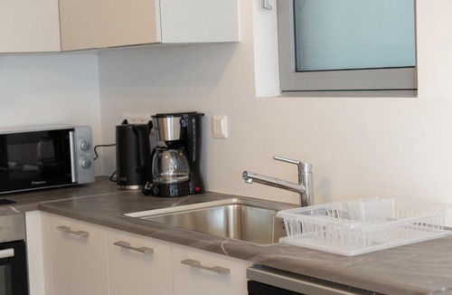 Palaio Faliro Apartment | Waylink Residences-Marina Floisvou-ZA
