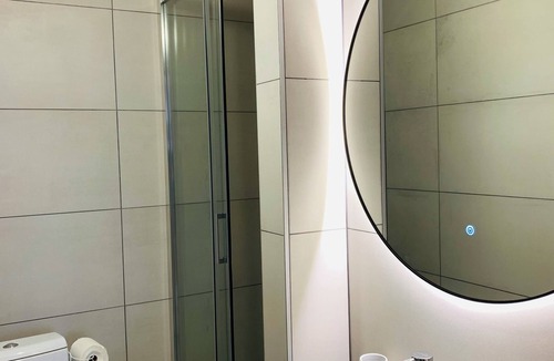 Trebesinj Apartment | Welcoming 5-bedroom apartment with AC in charming Herceg Novi