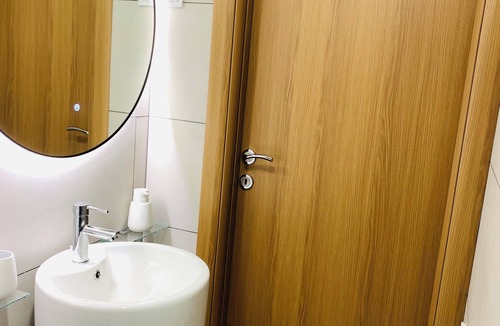 Trebesinj Apartment | Welcoming 5-bedroom apartment with AC in charming Herceg Novi