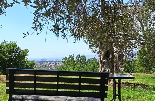 Bar Apartment | Whisper of Olives - 5 Min Drive to the Old Town, Bar
