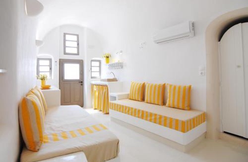Finikia House | White Grape Suites