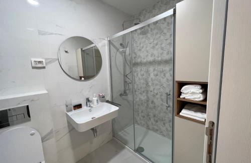 Podgorica Apartment | White Homes 50 - Central Point