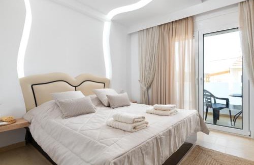 Kremasti Apartment | White House Kokas Luxury Apartments