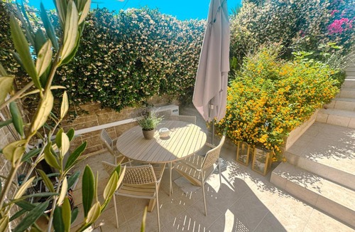 Spata-Artemida Apartment | Whitealcyone Fit & Zen Apartment