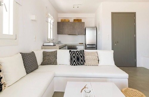 Kithnos Villa | Windmills Villa 4 Luxury Villa in Kythnos