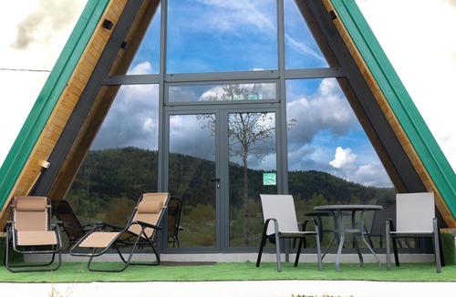 Pluzine Cottage | Wolf Ridge Mountain Escape