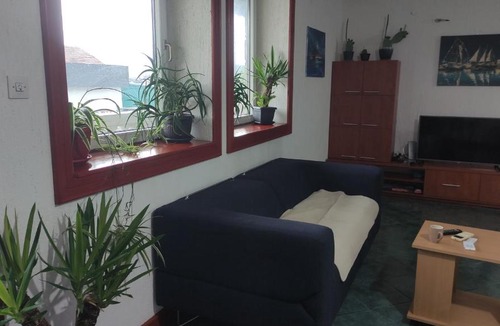 Zelenika Hostel | Woodpecker Backpacker Hostel