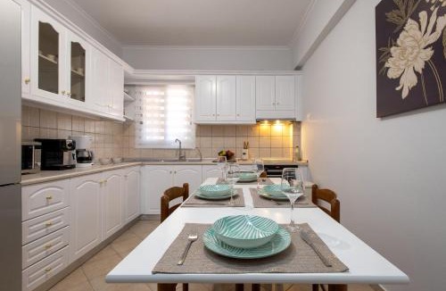 Corfu Town Apartment | Xenia's Apartments in Alepou
