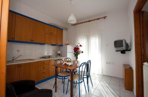 Kokkinon Neron Apartment | Yiouli Hotel