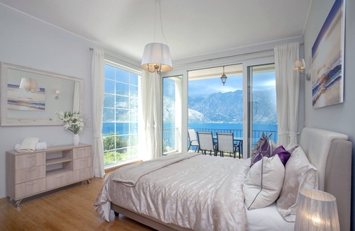 Prcanj Apartment | You Can't Beat This Spectacular View And Space