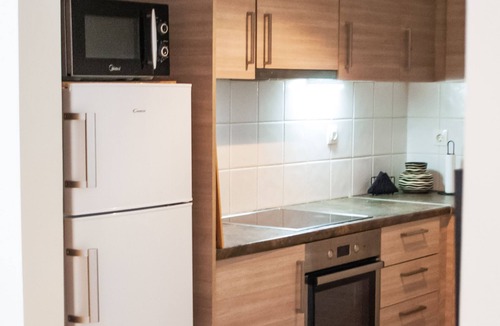 Athens Apartment | Your Athenian Hideaway: Cozy Apartment in the City Center