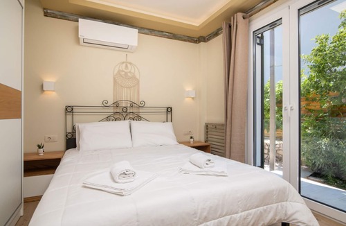 Mouzaki House | Zamor Family Villa 2!