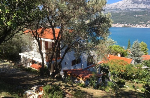 Igalo Apartment | Zazenda House with Sea and Mountain Views and Spacious Garden