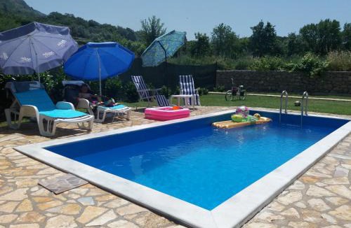 Dobra Voda Villa | Zelena Maslina