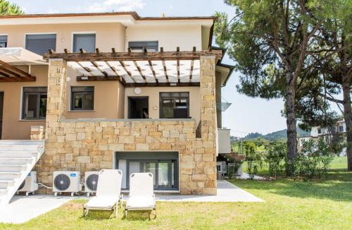 Pefkochori Villa | Zennova #11 Blue Pearl