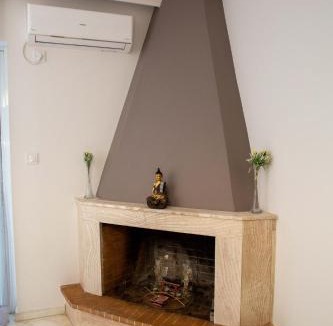 Paiania Apartment | ZenRest Athens Airport - Free Parking