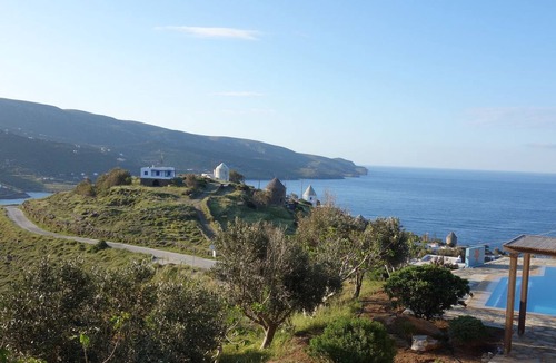 Koundouros House | Zephyros | Pool & Tennis