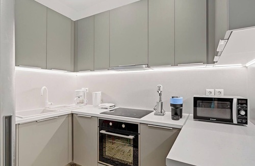 Kolokinthou Apartment | Zeta's House, 550m from Agios Antonios Metro