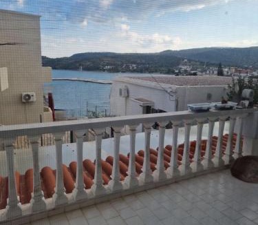Agia Marina Apartment | Zeus22 Apartment