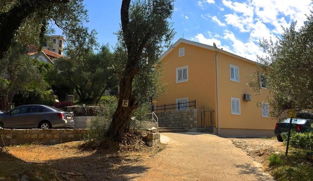 Žanjice Luxury Suite in Luštica