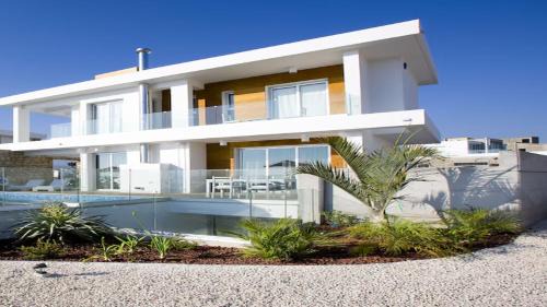 Ελιά και Θάλασσα House