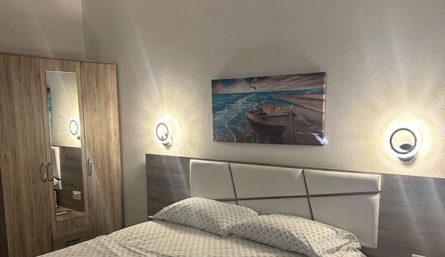 1-bedroom apartment with terrace - Apartments Subashi room 102