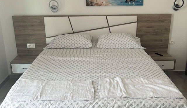 1-bedroom apartment with balcony - Apartments Subashi room 202