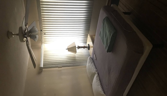 1 bedrum condo ,living,chiken
