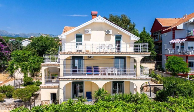 2 bedroom awesome apartment in Kotor