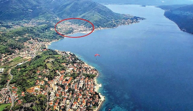 3 bedroom accommodation in Herceg Novi