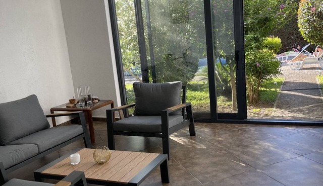 3 Bedroom Apartment with pool