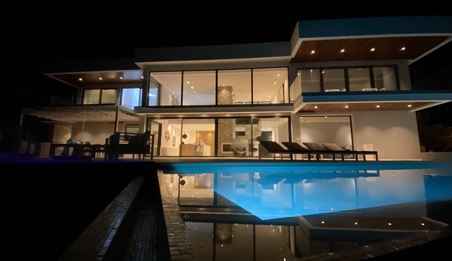 5 Luxury Contemporary Villa With Pool & Seaview - Lavender Boka Hill -brand new