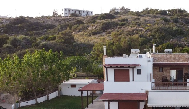A beautiful and peacefull villa located 5 min from the beach