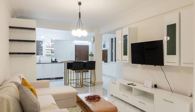 A Haven in Kypseli A Basement Apartment
