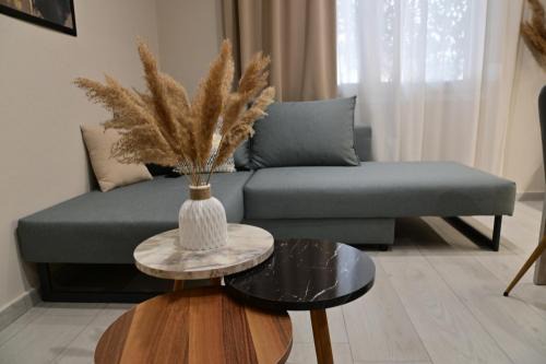 Adel's Elegance Stays in Alexandroupoli
