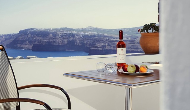 Aelia Suites Santorini - Romantic Suite with Caldera Sea View
