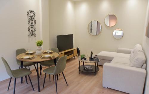 Aero & Expo Comfort Apartment - 2BR & 2BA in Koropi