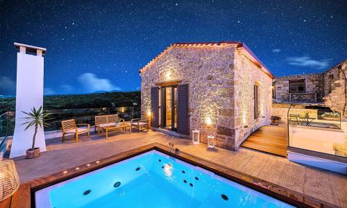 Akalli Villa in Ayía Paraskeví