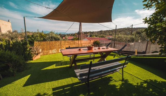 AKAVA garden house