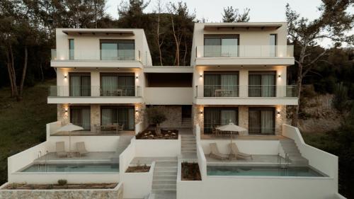 Aktis Seaside Living