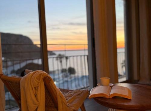Alga Luxury Suites