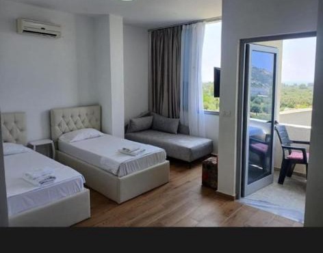 AMANTIUS APARTMENTS in Borsh