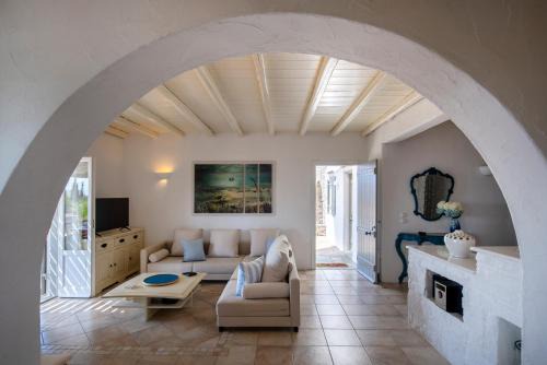 amazing sea view luxury villa for 6 guests in Ambelas