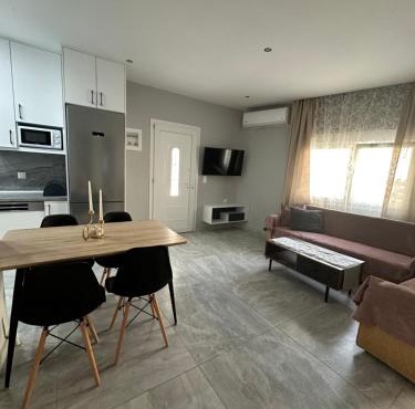 Amela House