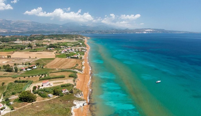 Ammos - Beachfront villa - Grand Blue Beach residence