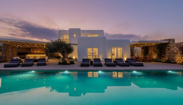 Amnos Mykonos - A Blue Eye Collection Villa